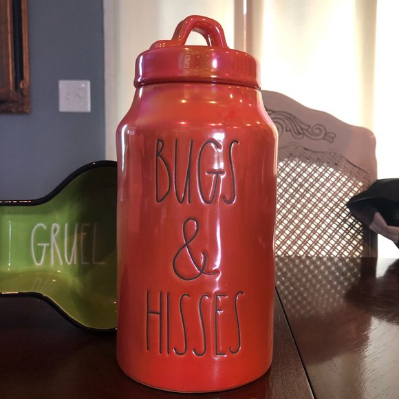Rae Dunn Bugs and Hisses Canister & two bone shaped bowls - 9.75x4.5 - Picture 2 of 6